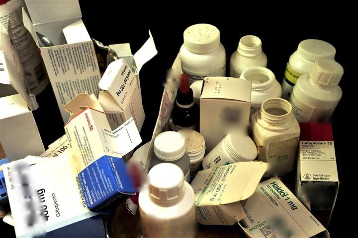 Understanding Polypharmacy: The Dangers of Taking Too Many Medications